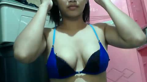 Hazel online show from 10-09-25, 04:43