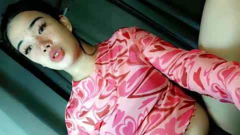 sweet_katrina69 online show from 01-09-26, 07:59