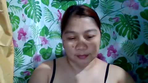 Snapshot of sweet_kayley chatting on 12-17-24, 02:11 sweet_kayley online show from 12-17-24, 02:11