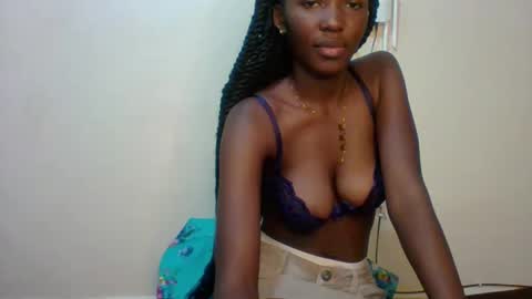 Snapshot of sweet_kcandy chatting on 05-26-26, 02:46 Sweet KCandy online show from 05-26-26, 02:46