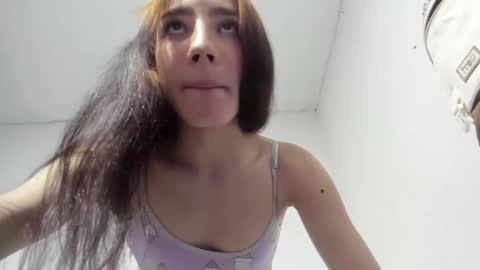 Snapshot of sweet_kitty_777 chatting on 05-14-26, 08:43 sweet_kitty_777 online show from 05-14-26, 08:43