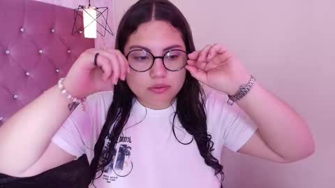 Camila online show from 09-20-25, 12:06