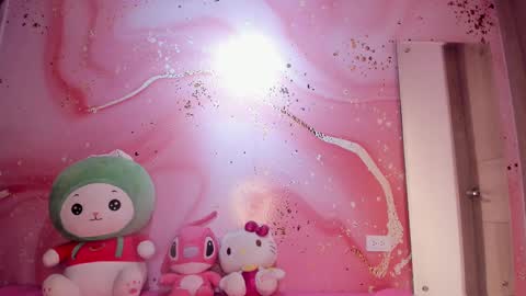 Lemarie online show from 09-20-25, 10:11