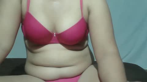 sweet_lily0613 online show from 03-07-25, 01:07