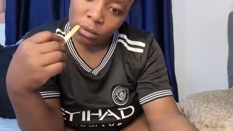 Sweet lizzyy online show from 12-22-25, 07:11