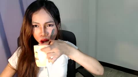 Maleia online show from 02-06-25, 07:29