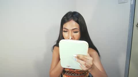 Maleia online show from 12-04-25, 09:12