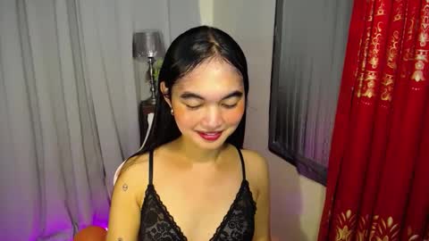 Snapshot of sweet_mariax chatting on 02-14-25, 10:07 Maria Stella online show from 02-14-25, 10:07