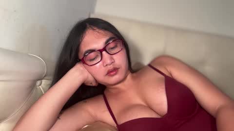Snapshot of sweet_mariax chatting on 04-25-26, 08:17 Maria Stella online show from 04-25-26, 08:17