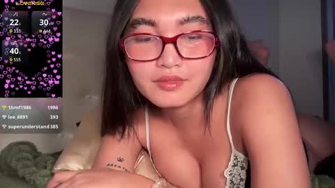 Snapshot of sweet_mariax chatting on 05-11-26, 04:37 Maria Stella online show from 05-11-26, 04:37