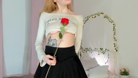 Melissa. Join me on Fansly link in social medias online show from 03-26-26, 09:09