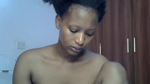 Linda online show from 05-20-26, 02:18
