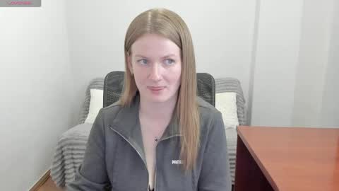 Mila online show from 04-09-26, 08:25