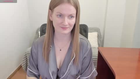 Snapshot of sweet_melody_of_ur_heart chatting on 04-20-26, 04:10 Mila online show from 04-20-26, 04:10