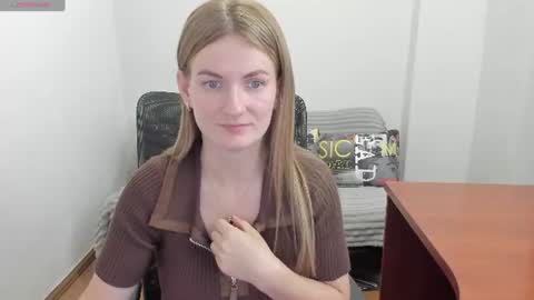 Mila online show from 07-30-26, 06:23