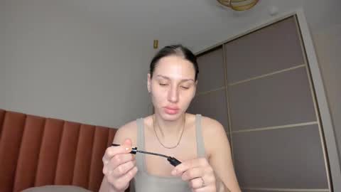 Snapshot of sweet_miss381 chatting on 03-05-25, 12:27 Sofi online show from 03-05-25, 12:27