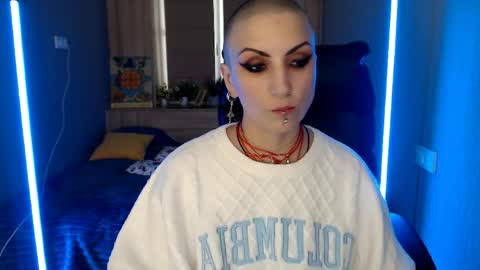 sweet_n_strong online show from 03-27-26, 01:44