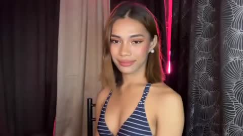 sweet_nikki03 online show from 12-02-25, 06:36