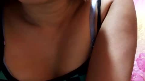 Nina online show from 01-29-25, 01:58