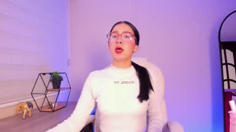 Snapshot of sweet_obsession__ chatting on 02-25-26, 12:26 Sweet Obsession online show from 02-25-26, 12:26