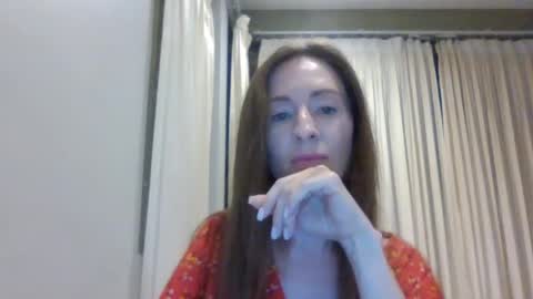 Snapshot of sweet_poeme chatting on 06-05-26, 01:17 sweet_poeme online show from 06-05-26, 01:17