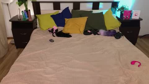 Tasya online show from 09-14-25, 02:54