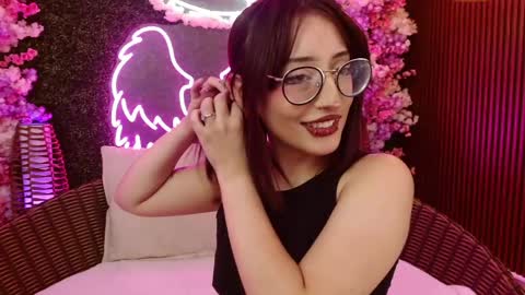 Roxanee online show from 04-13-26, 09:20