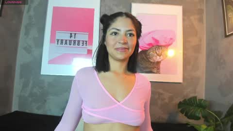 Snapshot of sweet_samaantha chatting on 04-14-26, 11:38 Samantha online show from 04-14-26, 11:38