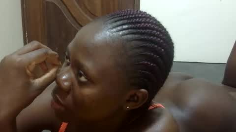 Snapshot of sweet_sharon01 chatting on 11-26-25, 07:37 Sharon online show from 11-26-25, 07:37