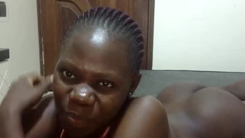 Snapshot of sweet_sharon01 chatting on 12-01-25, 10:37 Sharon online show from 12-01-25, 10:37