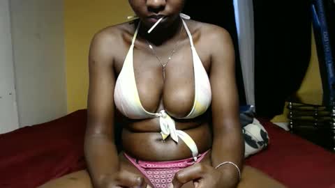 ellanah Tracie online show from 03-06-25, 09:14