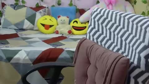 Snapshot of sweet_shivani chatting on 02-15-25, 04:14 sweet_shivani online show from 02-15-25, 04:14
