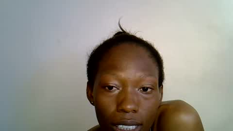 Snapshot of sweet_sinful chatting on 06-19-26, 09:13 sweet_sinful online show from 06-19-26, 09:13