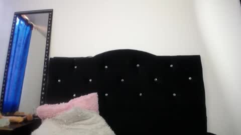 Adriana online show from 04-05-26, 09:01