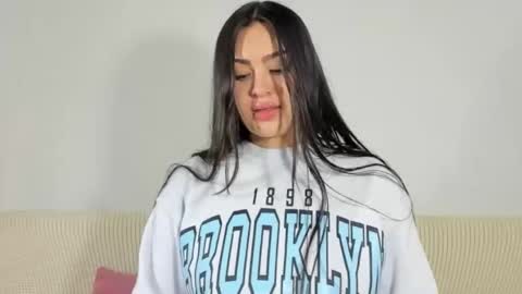 Snapshot of sweet_sophie_7 chatting on 01-24-25, 04:06 sweet_sophie_7 online show from 01-24-25, 04:06