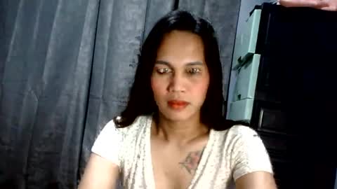 HI IM MONA AND IM YOUR NEXT WIFE online show from 07-05-26, 11:45