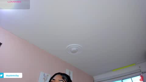 sweet_stacie online show from 12-17-25, 12:55