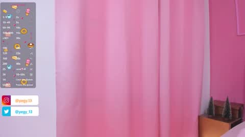 Snapshot of sweet_starxx chatting on 11-26-25, 05:58 Yeileen online show from 11-26-25, 05:58