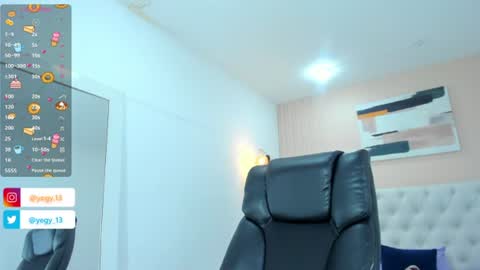Snapshot of sweet_starxx chatting on 07-02-26, 09:10 Yeileen online show from 07-02-26, 09:10