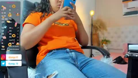 Snapshot of sweet_starxx chatting on 07-04-26, 09:32 Yeileen online show from 07-04-26, 09:32