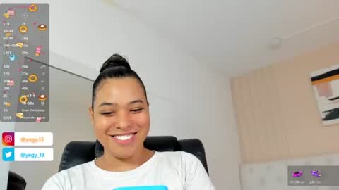 Snapshot of sweet_starxx chatting on 07-10-26, 09:28 Yeileen online show from 07-10-26, 09:28