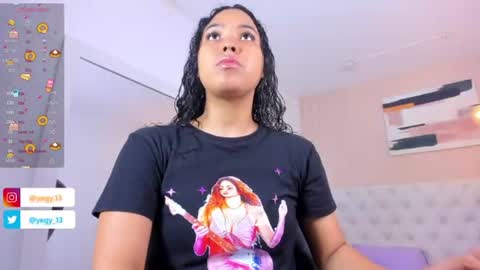 Snapshot of sweet_starxx chatting on 07-27-26, 10:39 Yeileen online show from 07-27-26, 10:39