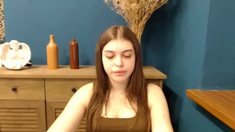 Snapshot of sweet_sugaaar chatting on 03-03-25, 10:38 Rebecca online show from 03-03-25, 10:38