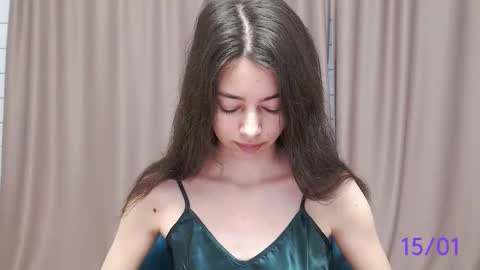 Snapshot of sweet_sweet_angel chatting on 01-15-25, 09:02 Angel online show from 01-15-25, 09:02
