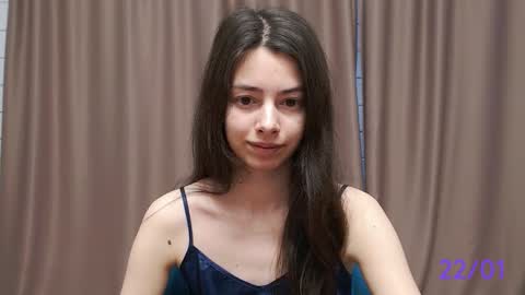 Snapshot of sweet_sweet_angel chatting on 01-22-25, 09:02 Angel online show from 01-22-25, 09:02
