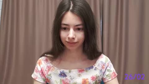 Snapshot of sweet_sweet_angel chatting on 02-26-25, 09:21 Angel online show from 02-26-25, 09:21