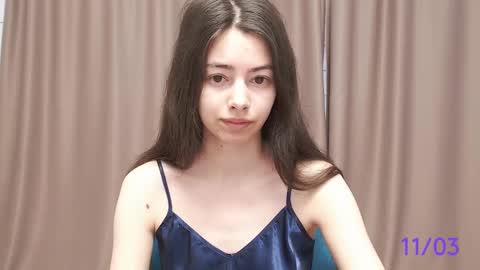 Snapshot of sweet_sweet_angel chatting on 03-11-25, 08:52 Angel online show from 03-11-25, 08:52