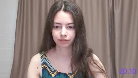 Snapshot of sweet_sweet_angel chatting on 10-20-25, 07:31 Angel online show from 10-20-25, 07:31