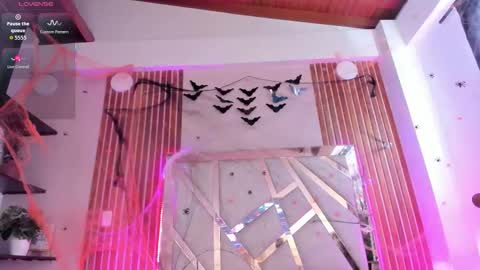 tamy  online show from 10-28-25, 08:11