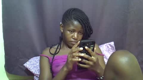 Snapshot of sweet_tattiana chatting on 05-11-26, 03:18 Tatty online show from 05-11-26, 03:18